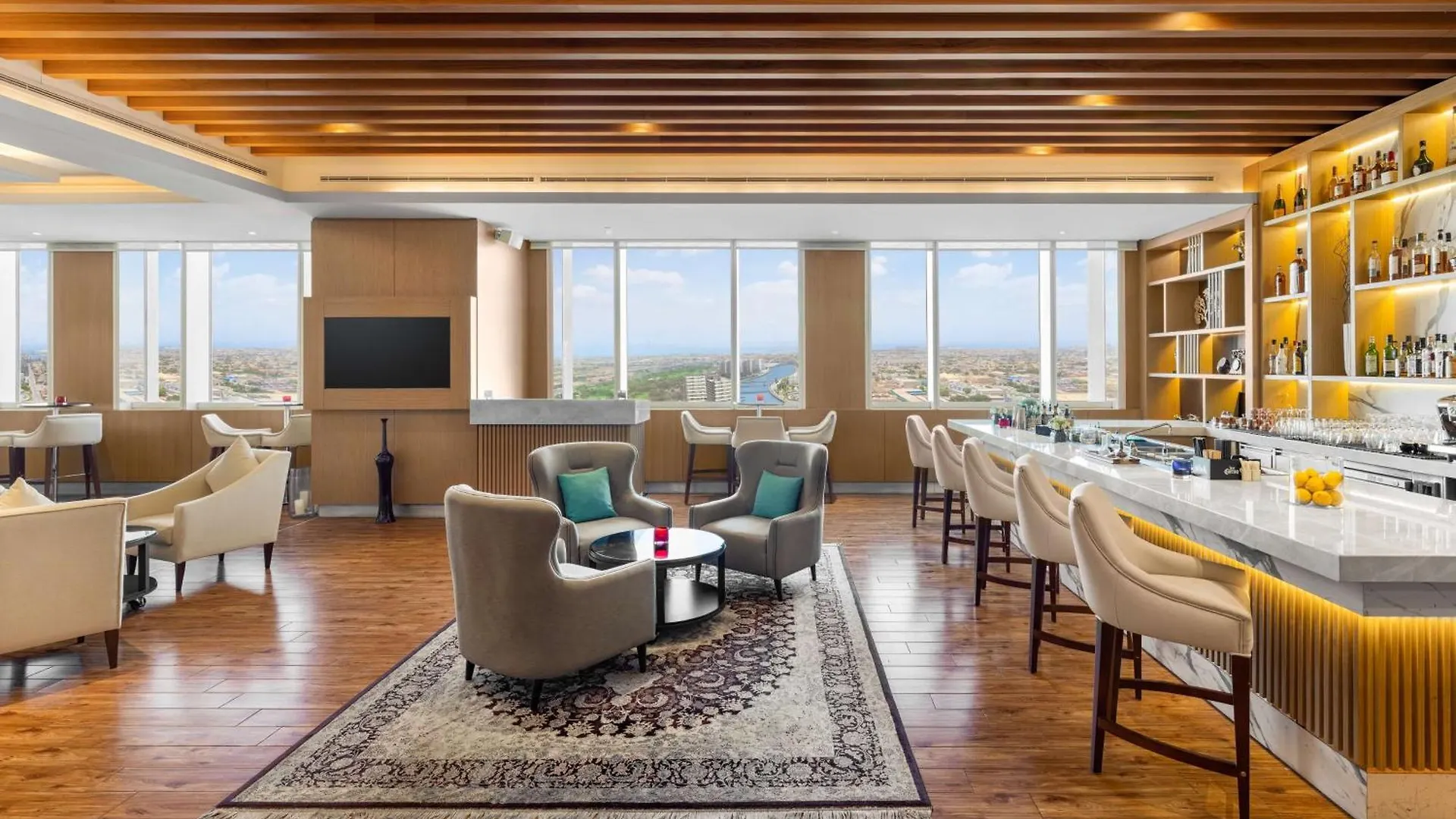 V Hotel Dubai, Curio Collection By Hilton