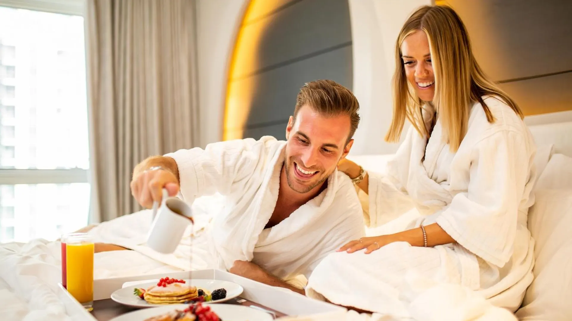 V Hotel Dubai, Curio Collection By Hilton  Dubai