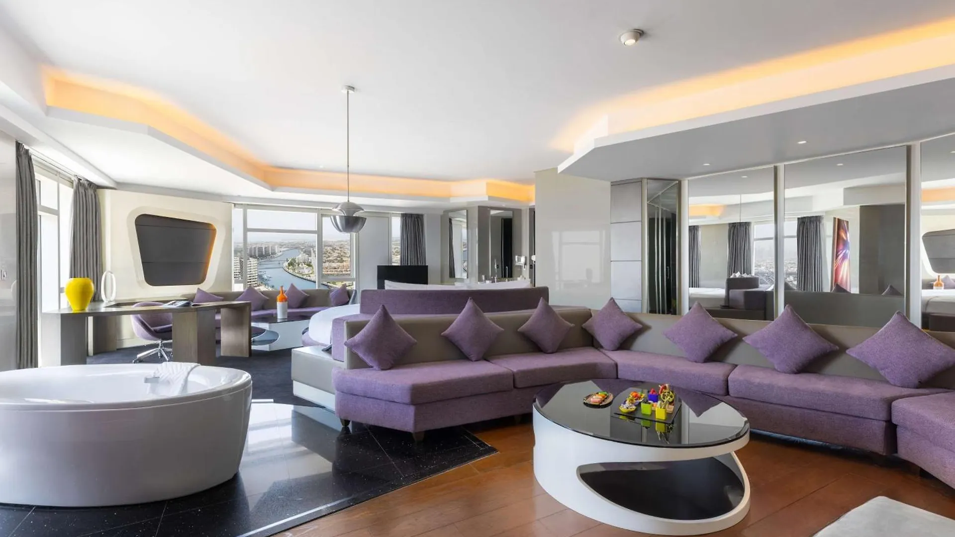 V Hotel Dubai, Curio Collection By Hilton United Arab Emirates
