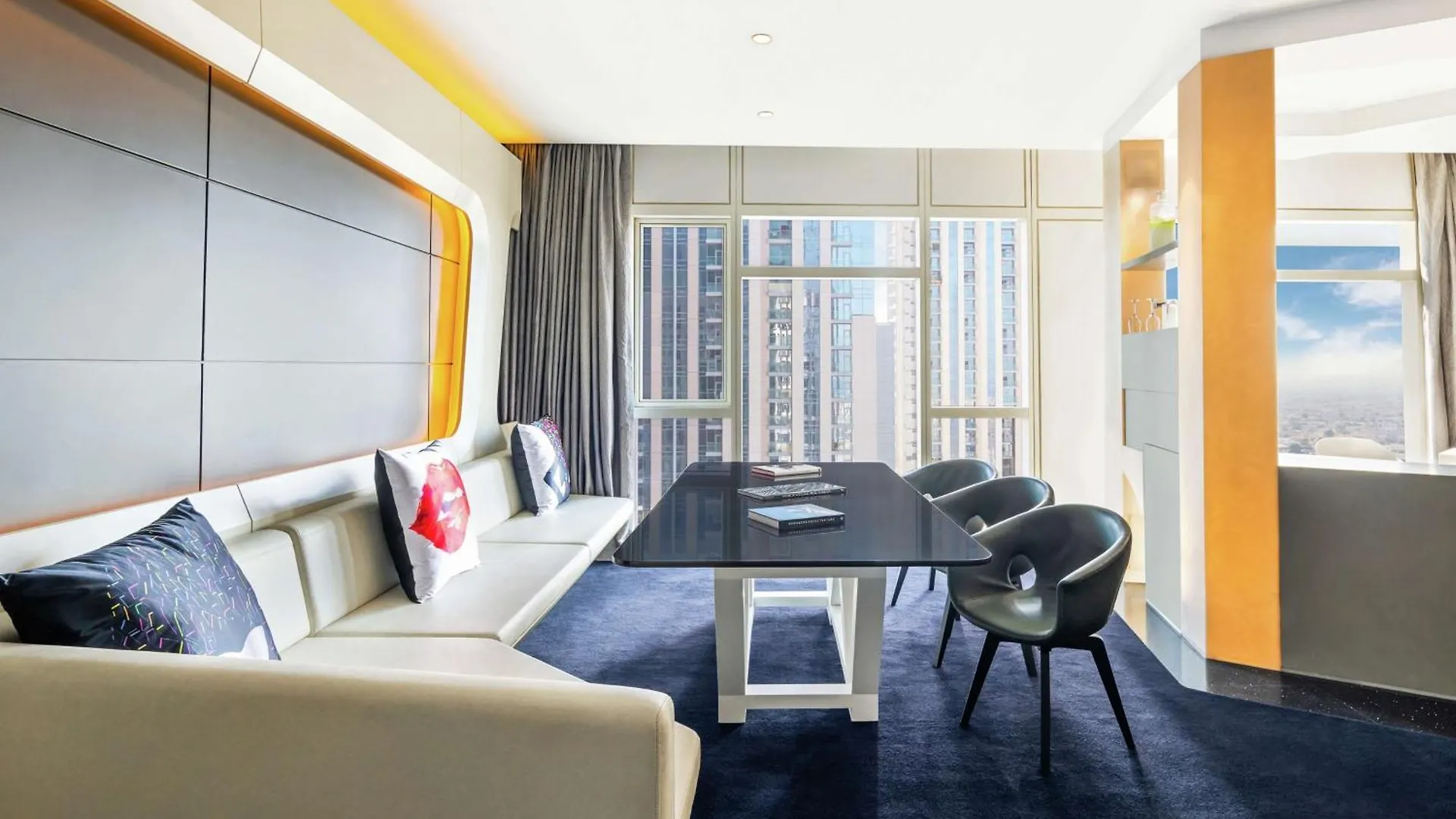 *****  V Hotel Dubai, Curio Collection By Hilton United Arab Emirates