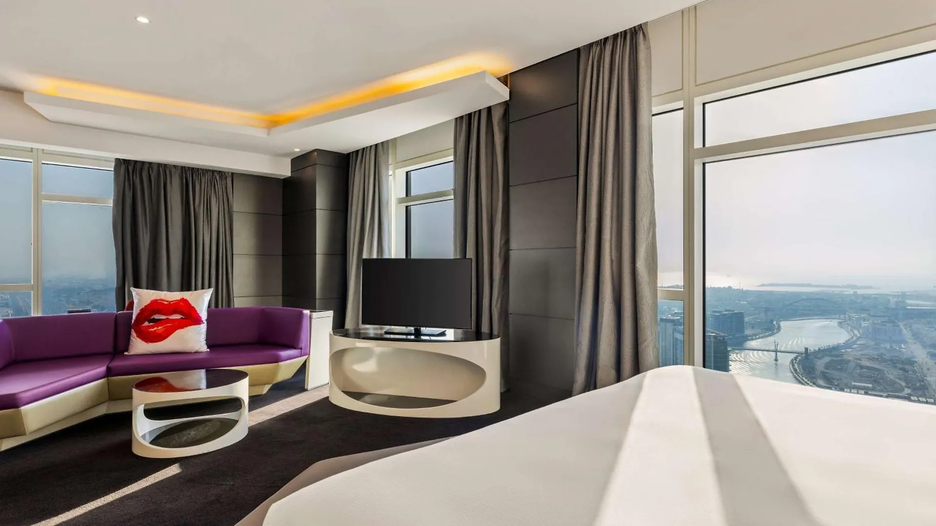 V Hotel Dubai, Curio Collection By Hilton 5*, Dubai United Arab Emirates